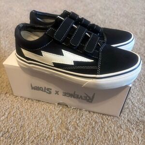 Revenge x Storm “Black Straps” Sneakers Size‎ 3Y  Brand New 100% Authentic